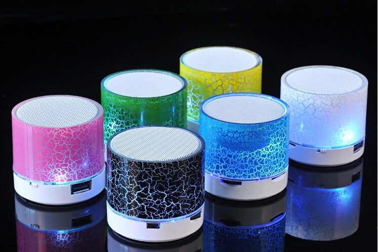Wireless bluetooth led light emitting small speaker (6)