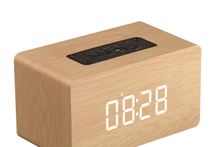 Wooden bluetooth speaker with alarm clock (9)