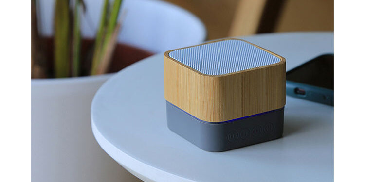 Mini bamboo Bluetooth speaker with LED and 3W music player